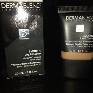Dermablend smooth  liquid camo foundation